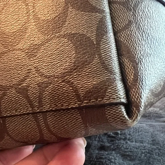 Coach Signature City Tote Bag in Light Khaki Multi 5696 - Picture 14 of 15